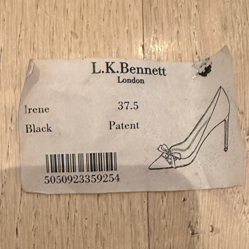 LK Bennett Black Patent Pointed Pumps with Bow and Metal Accent - Picture 2 of 9